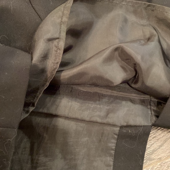 Black work skirt - Picture 7 of 7